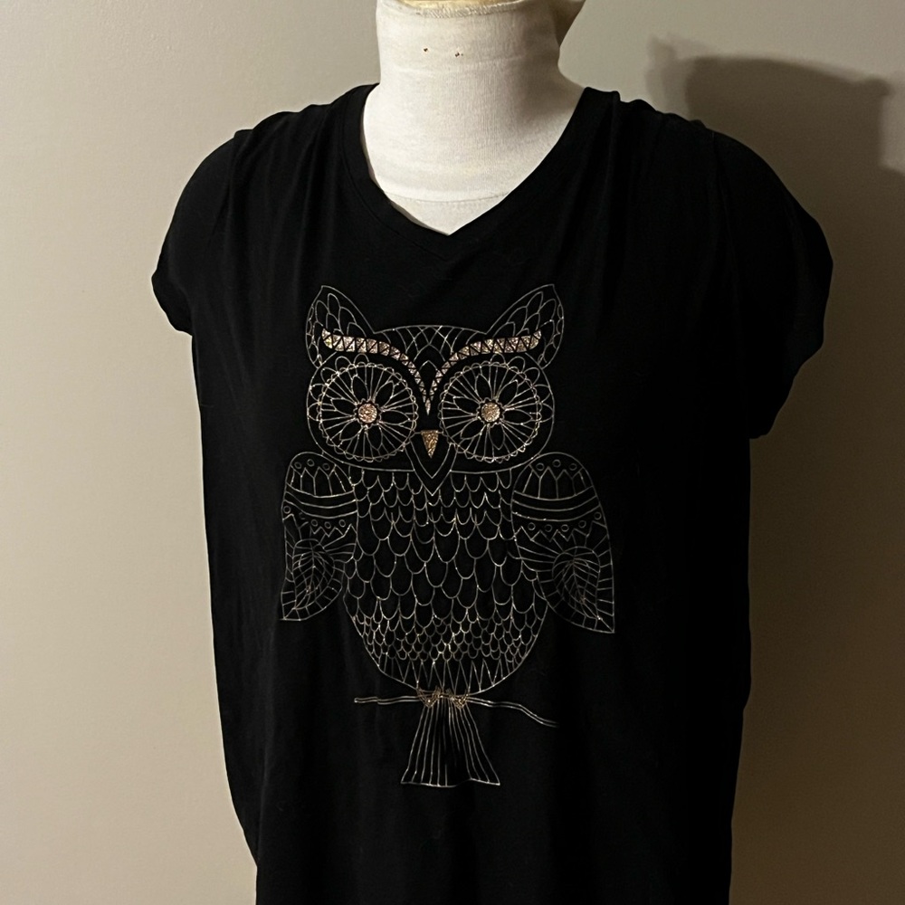 Black Owl Graphic Women's Top